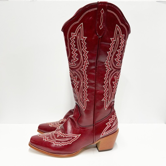 Women’s Red Cowboy Boots Western Cowgirl size EU 38 women’s 7.5 - Picture 2 of 11